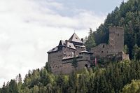 Alpen - Burg Finstergrün